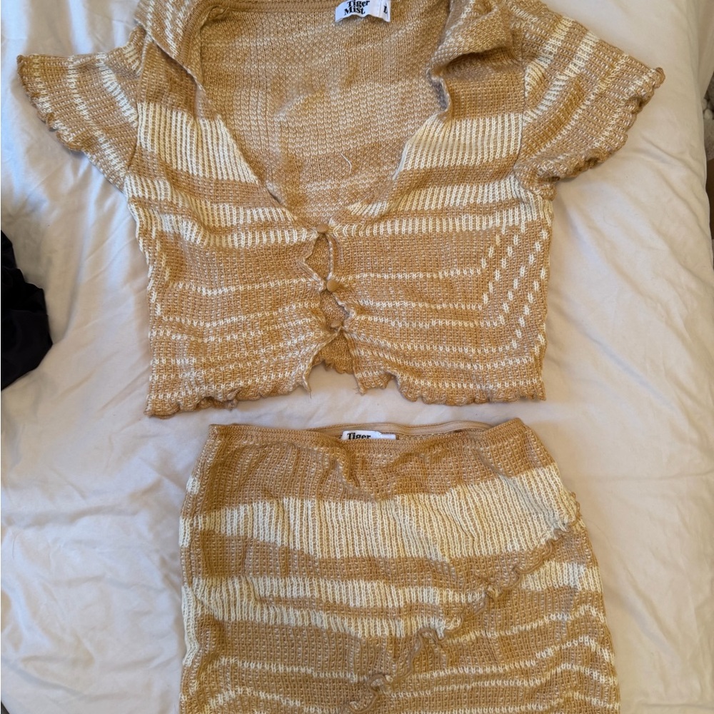 Tiger Mist Tan and Cream Knit Set